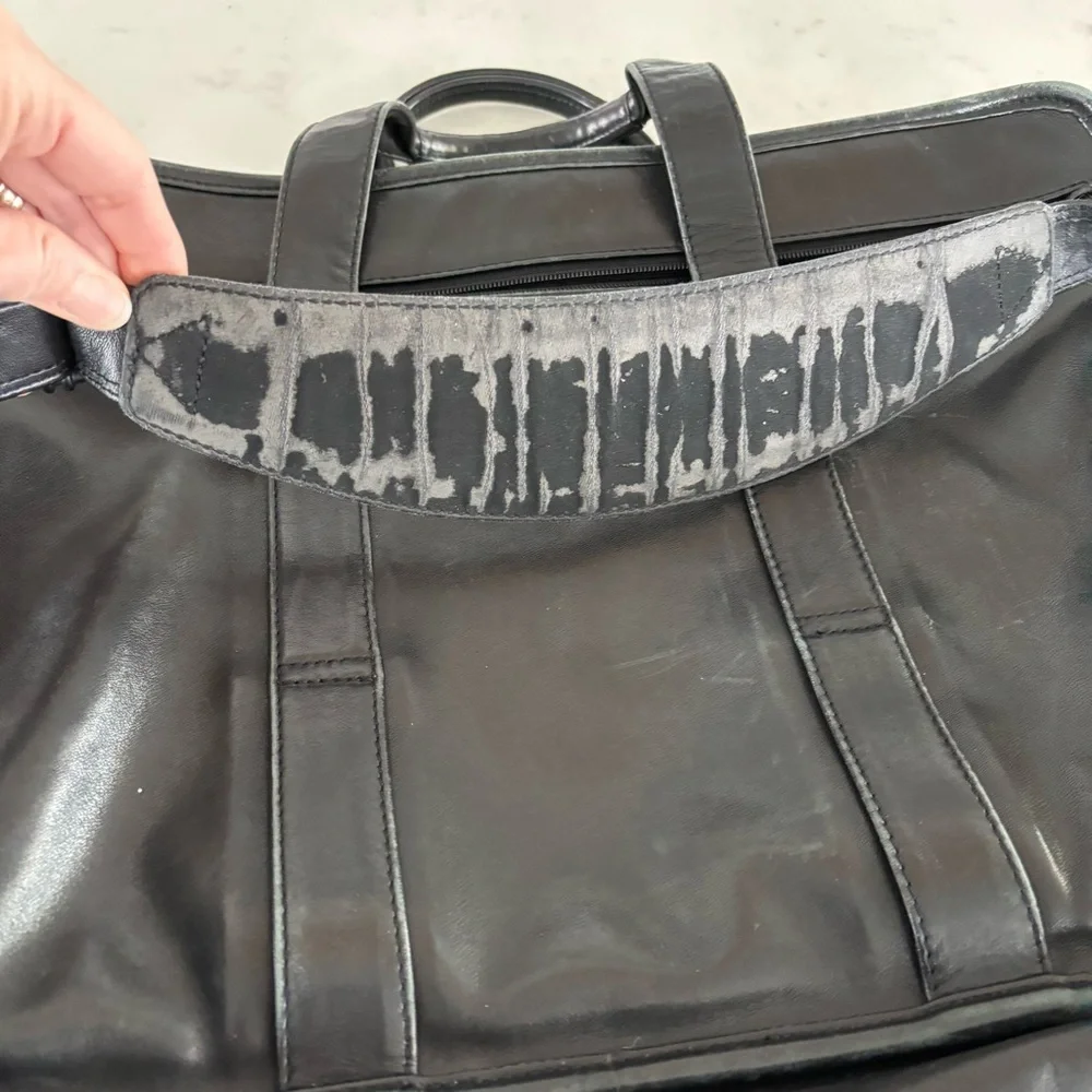 Tumi Black‎ Expandable Leather Computer Briefcase Bag